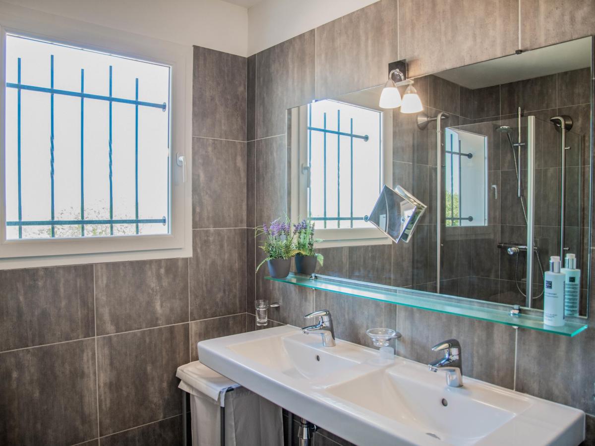 Bath Room