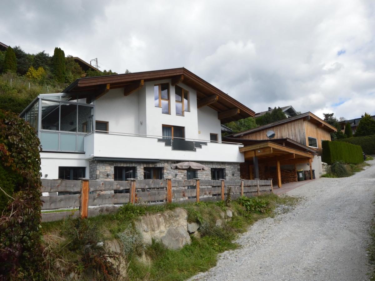 Exterior Summer