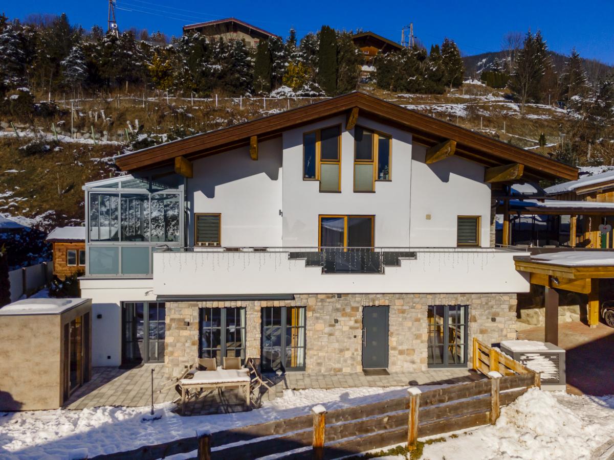 Exterior Winter