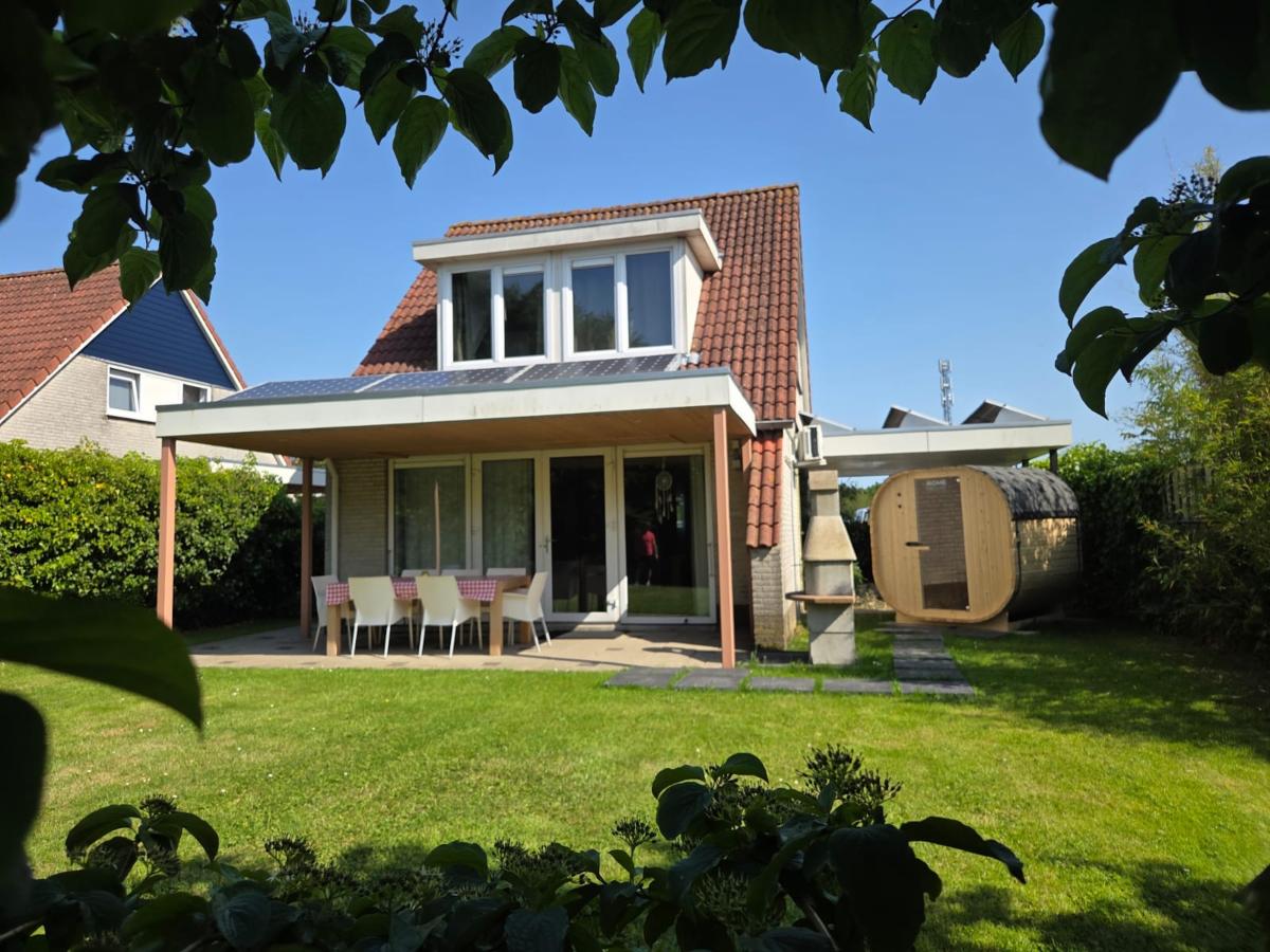 Villa photo 1