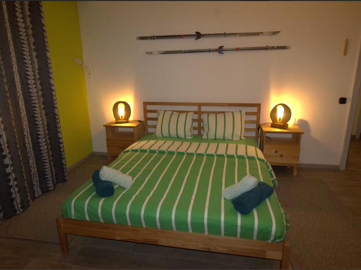 Bed Room