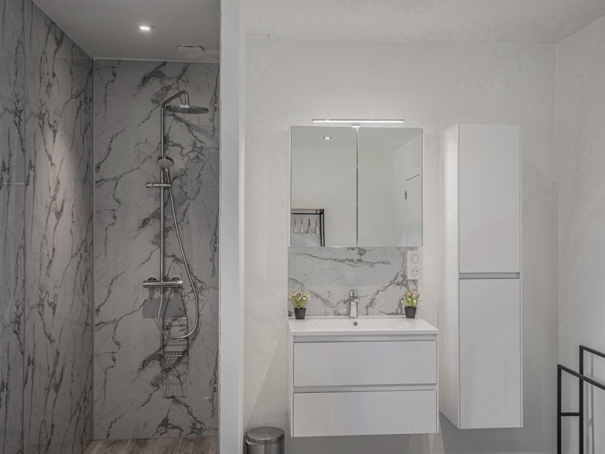 Bath Room