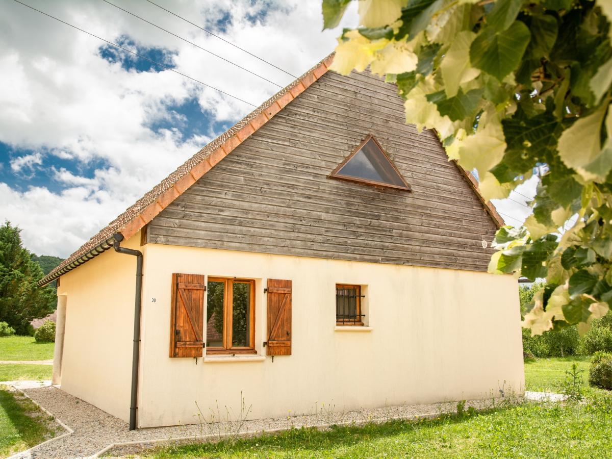 Exterior Summer