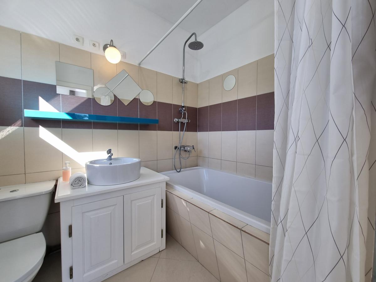 Bath Room