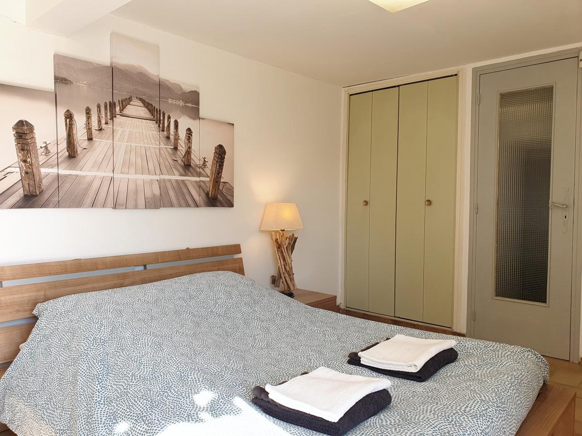 Bed Room