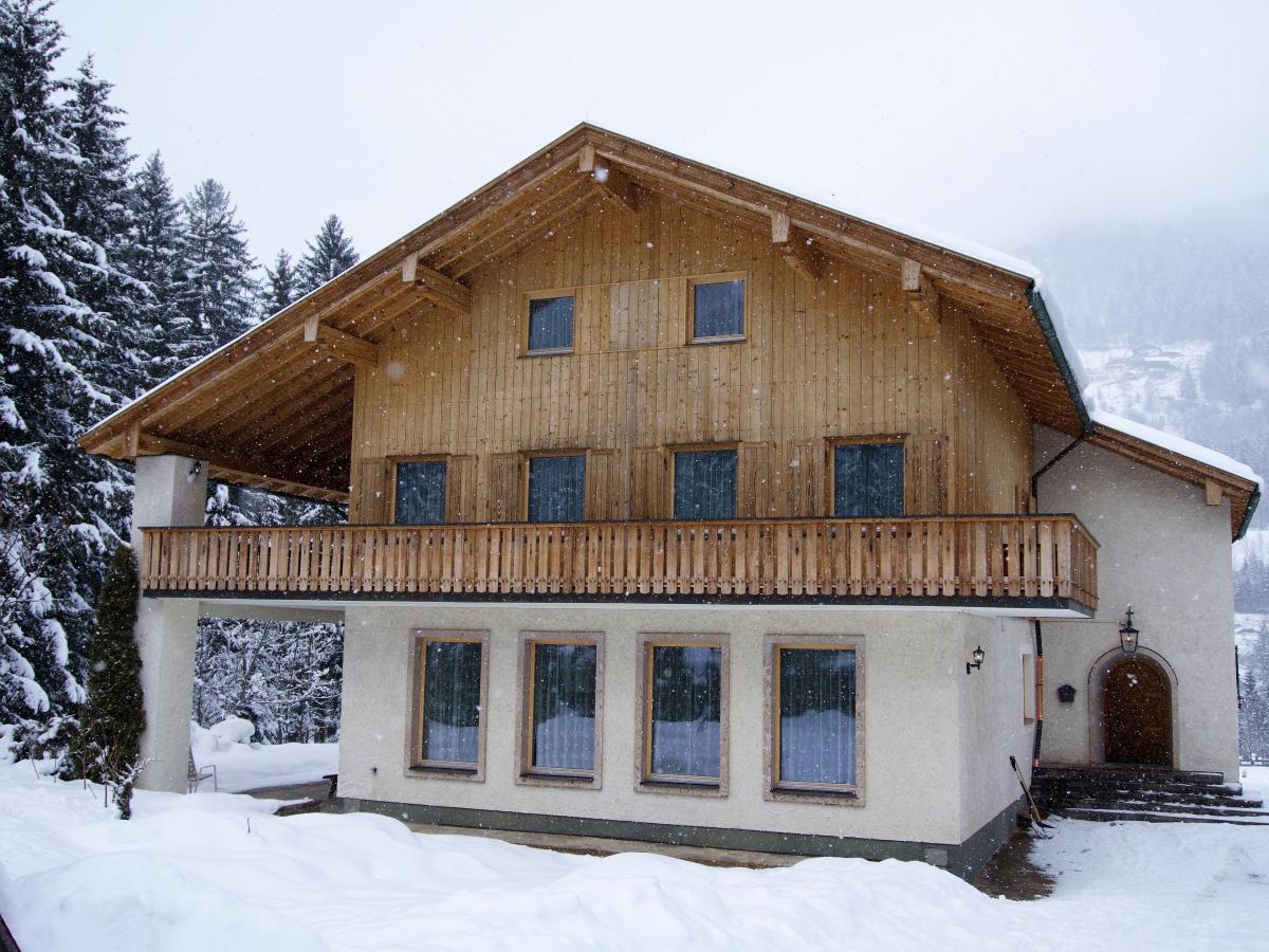 Exterior Winter