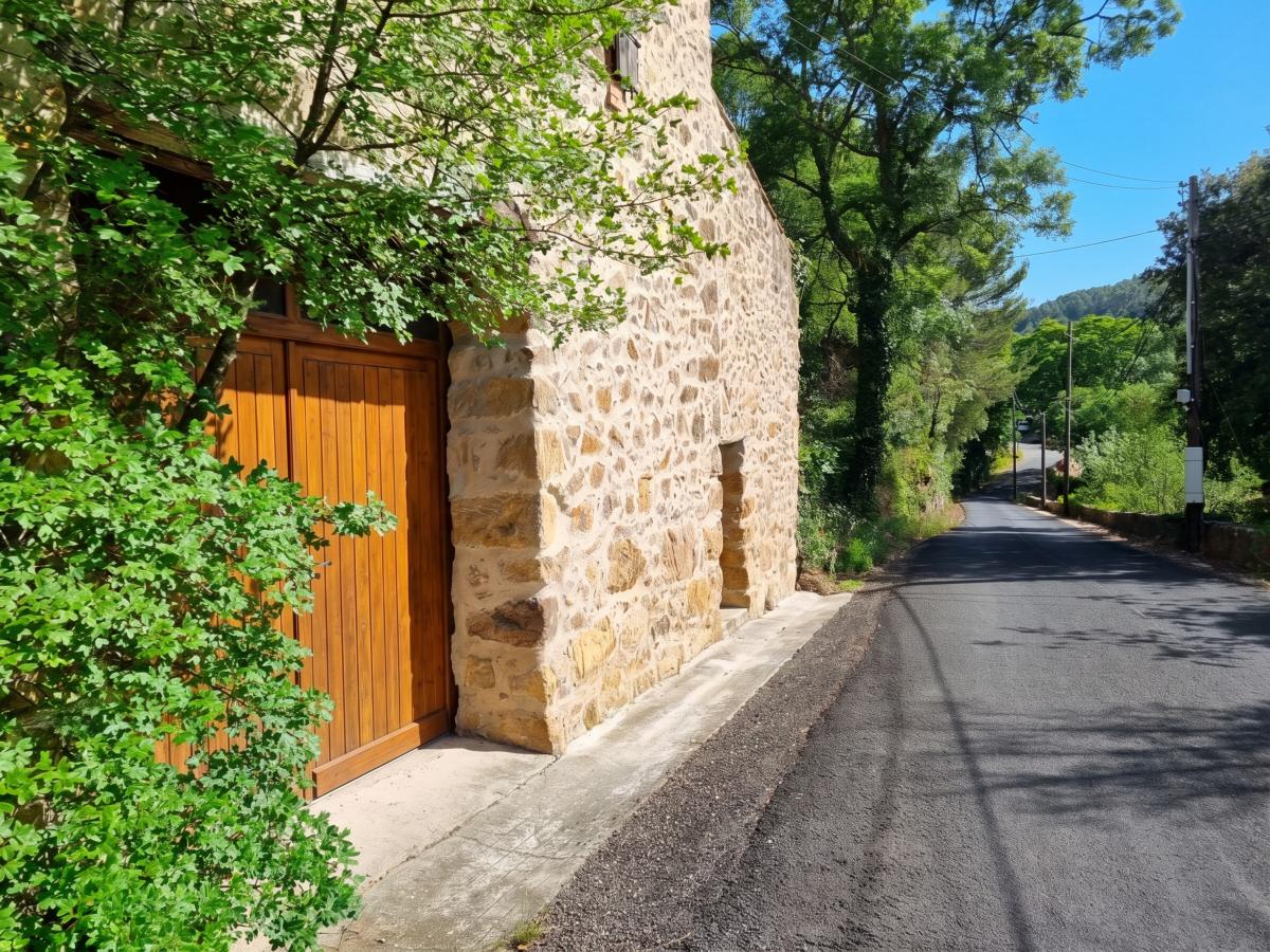 Exterior Summer