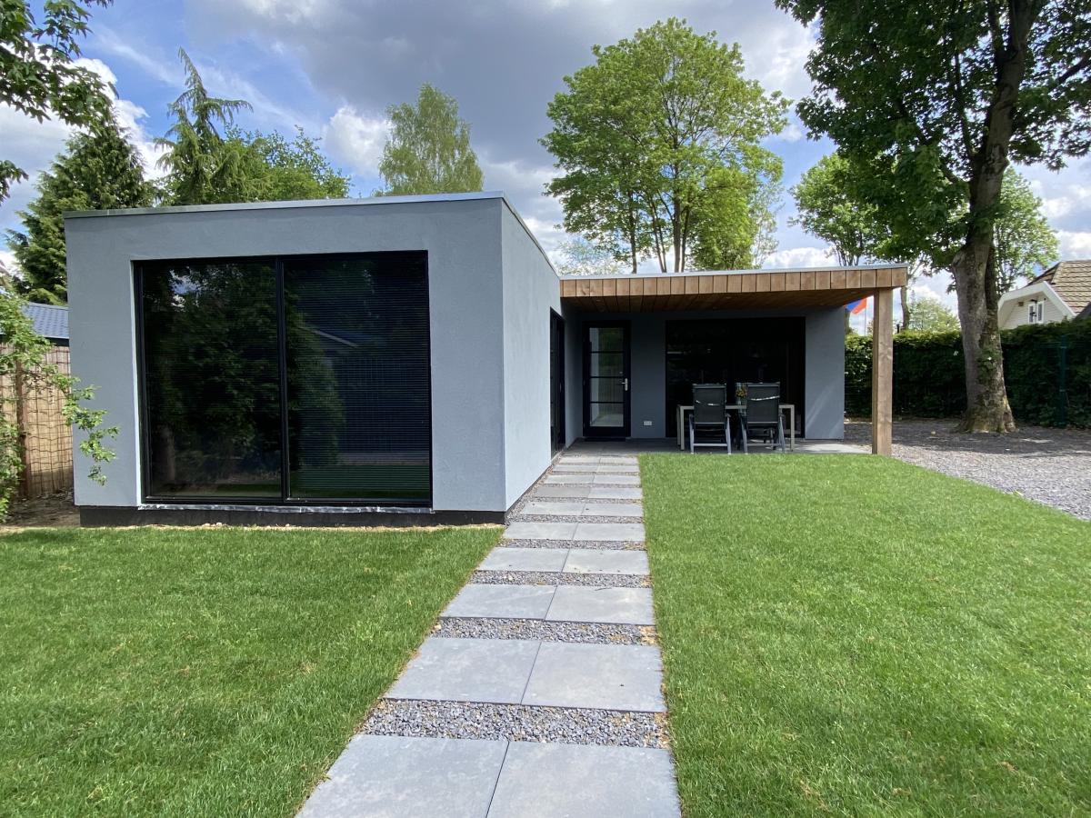 Exterior Summer