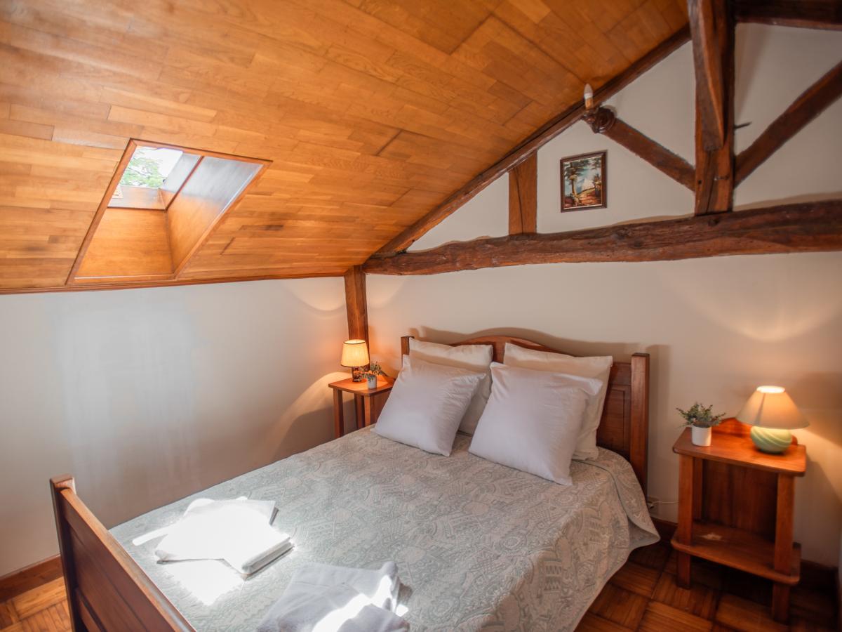 Bed Room