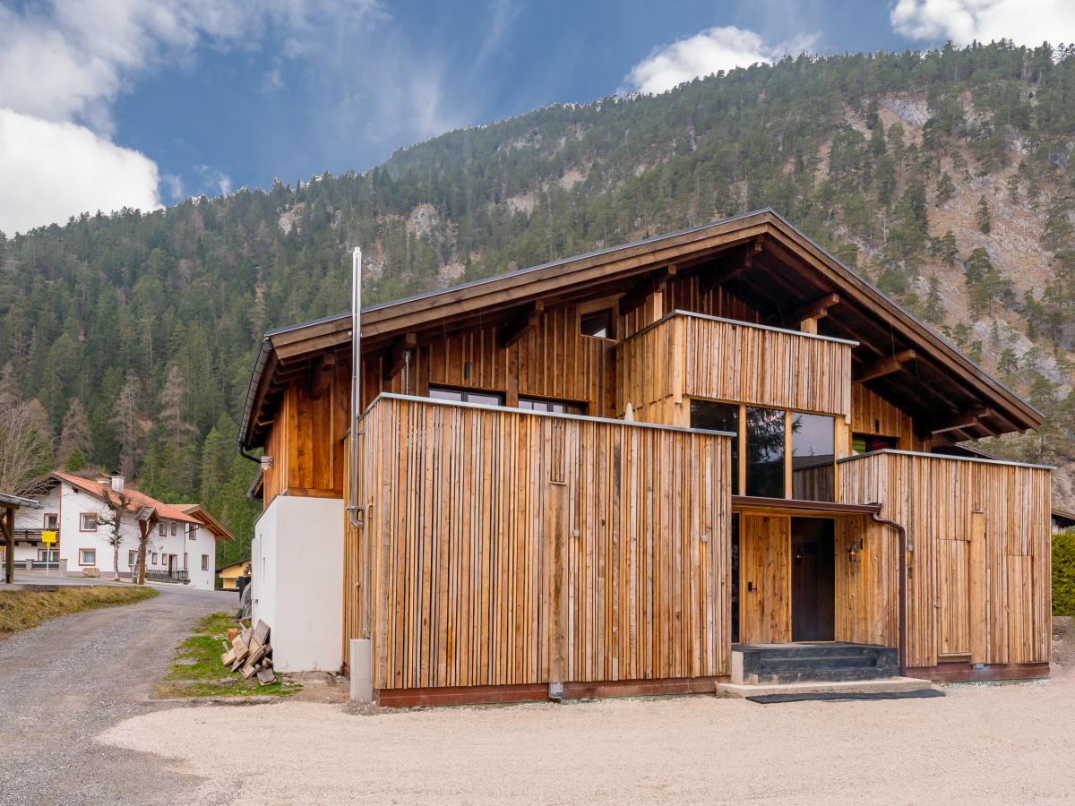 Exterior Summer