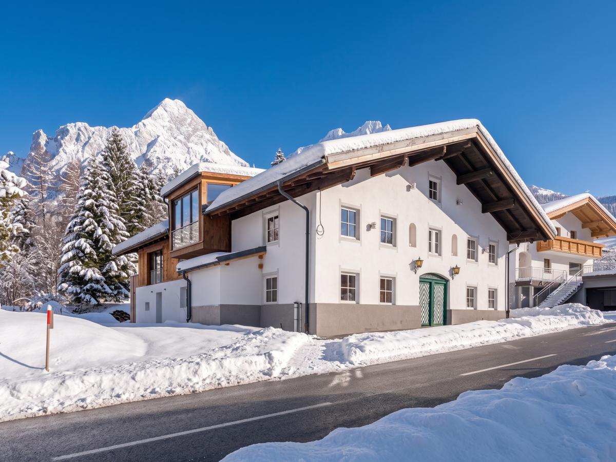 Centraal gelegen ruim appartement in Biberwier aan de piste in Biberwier