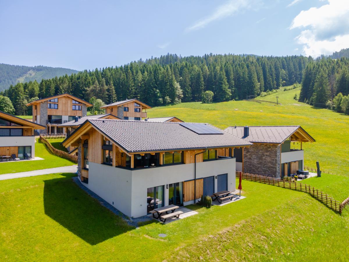 Exterior Summer