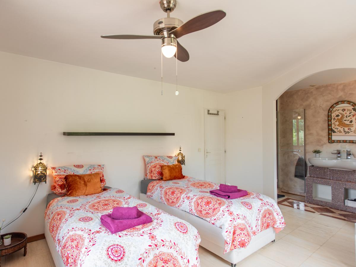 Bed Room