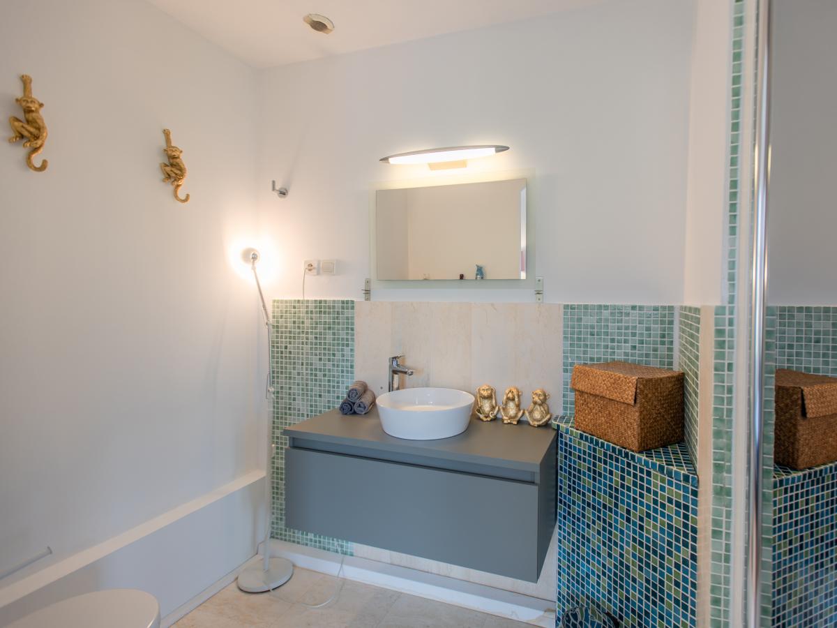Bath Room