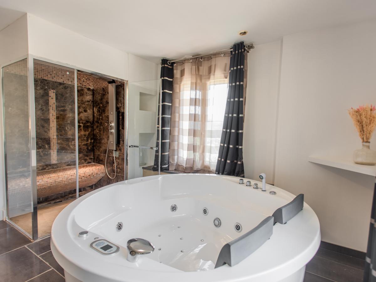 Bath Room