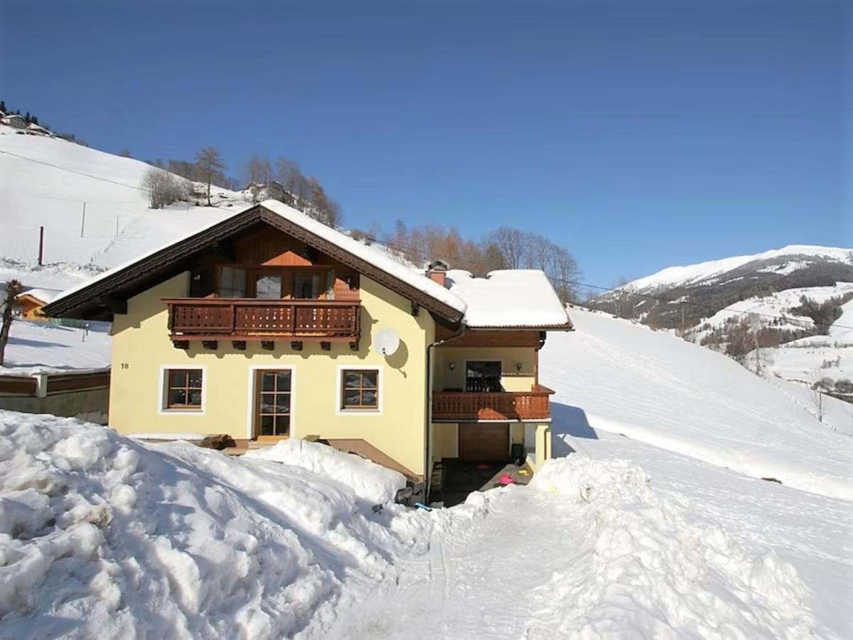 Villa photo 1