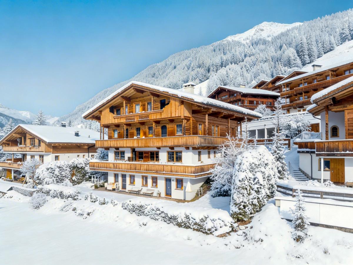 Exterior Winter