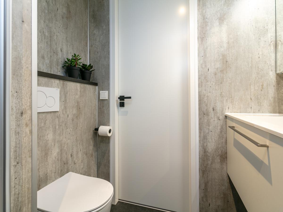 Bath Room