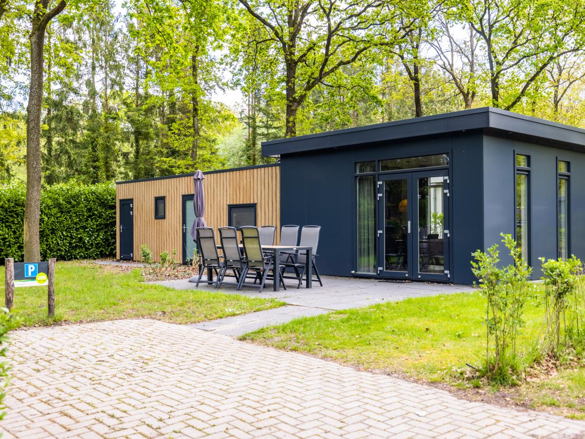 Villa photo 1