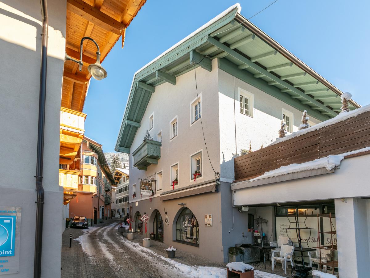 Villa photo 1