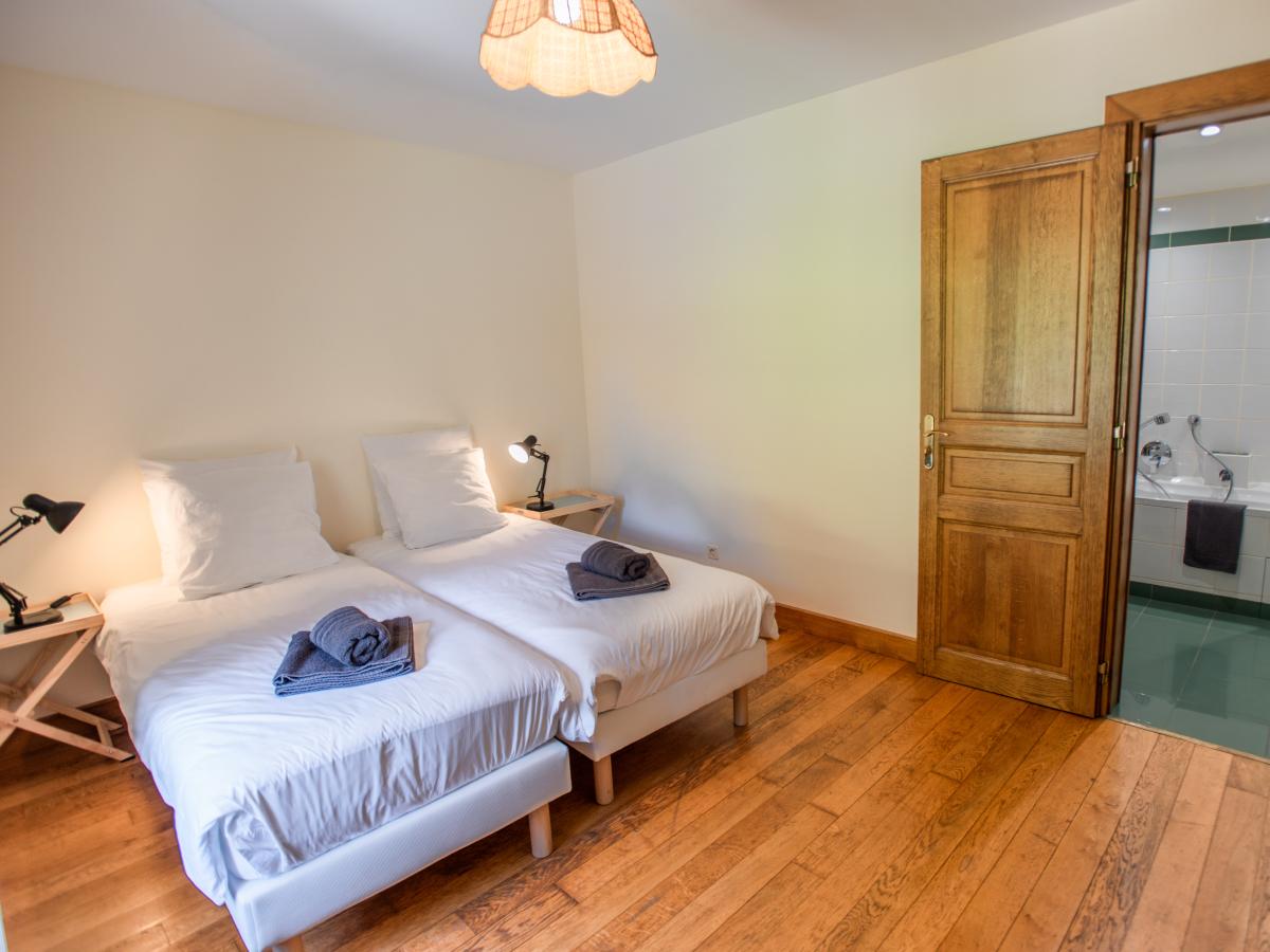 Bed Room