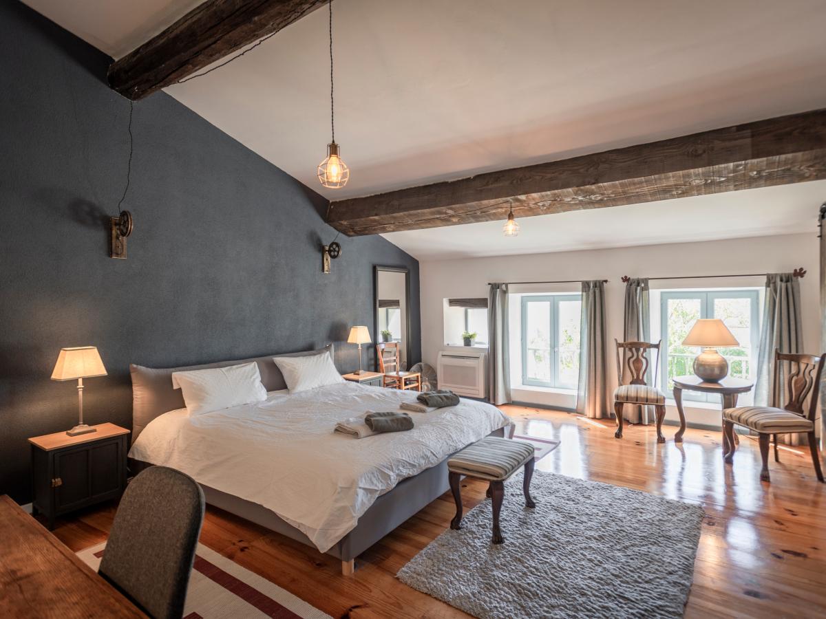 Bed Room