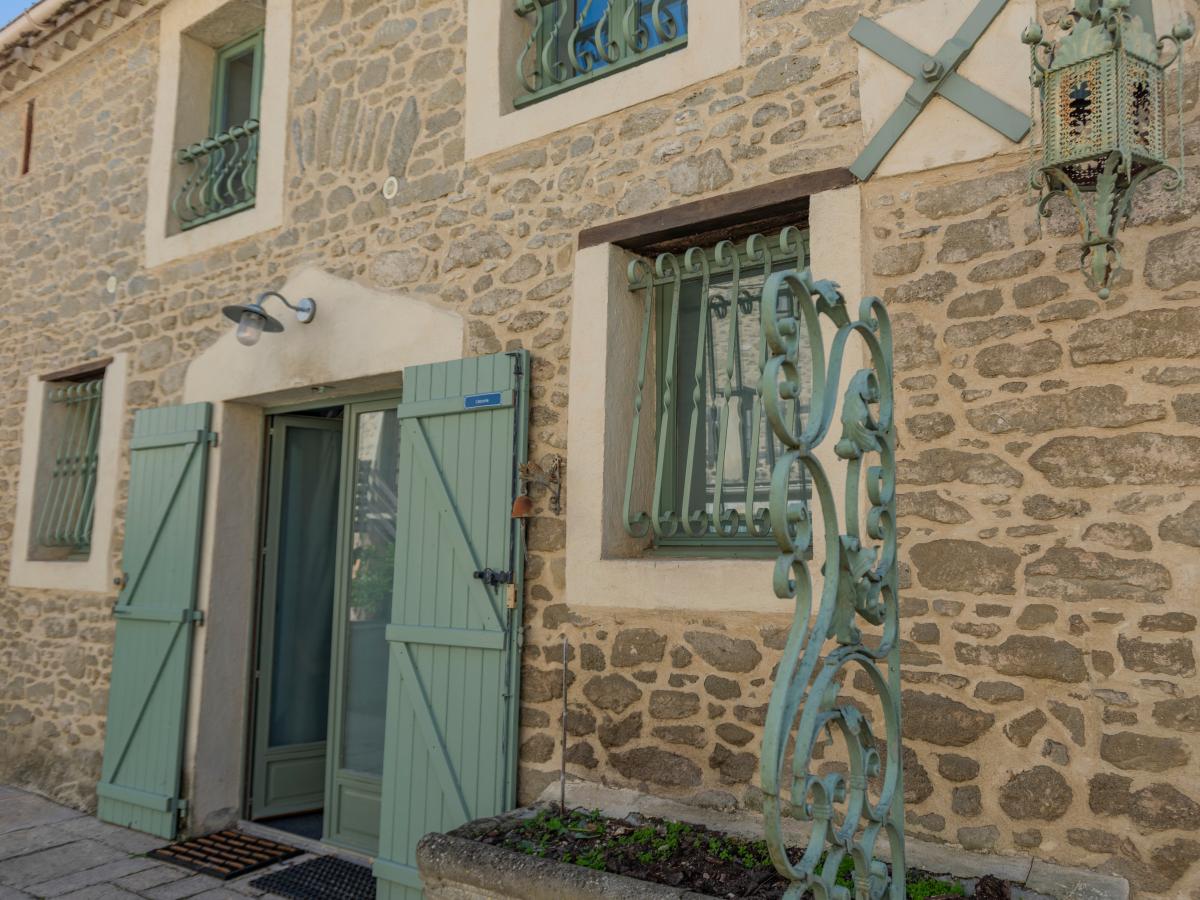 Exterior Summer