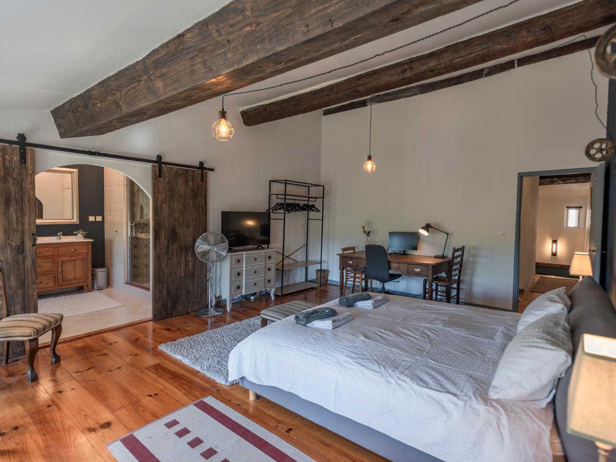 Bed Room
