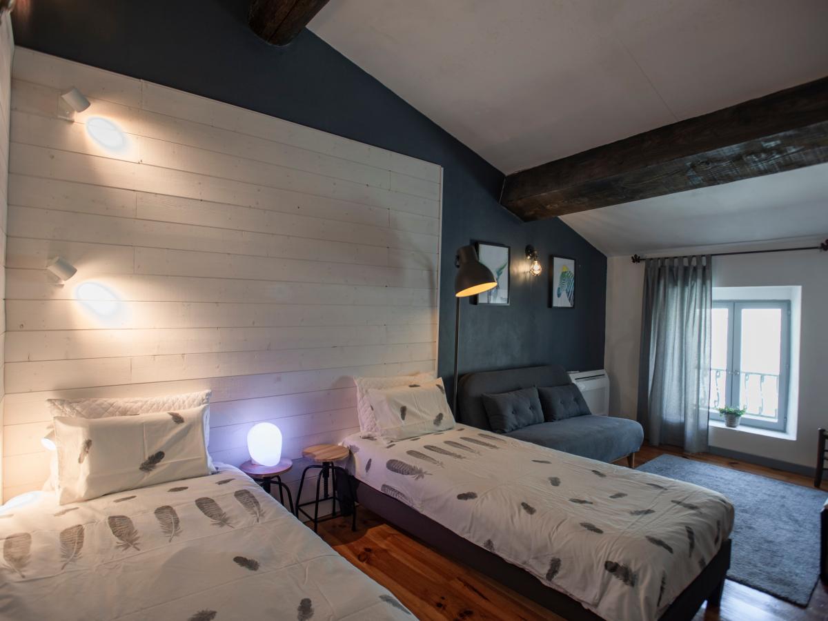 Bed Room