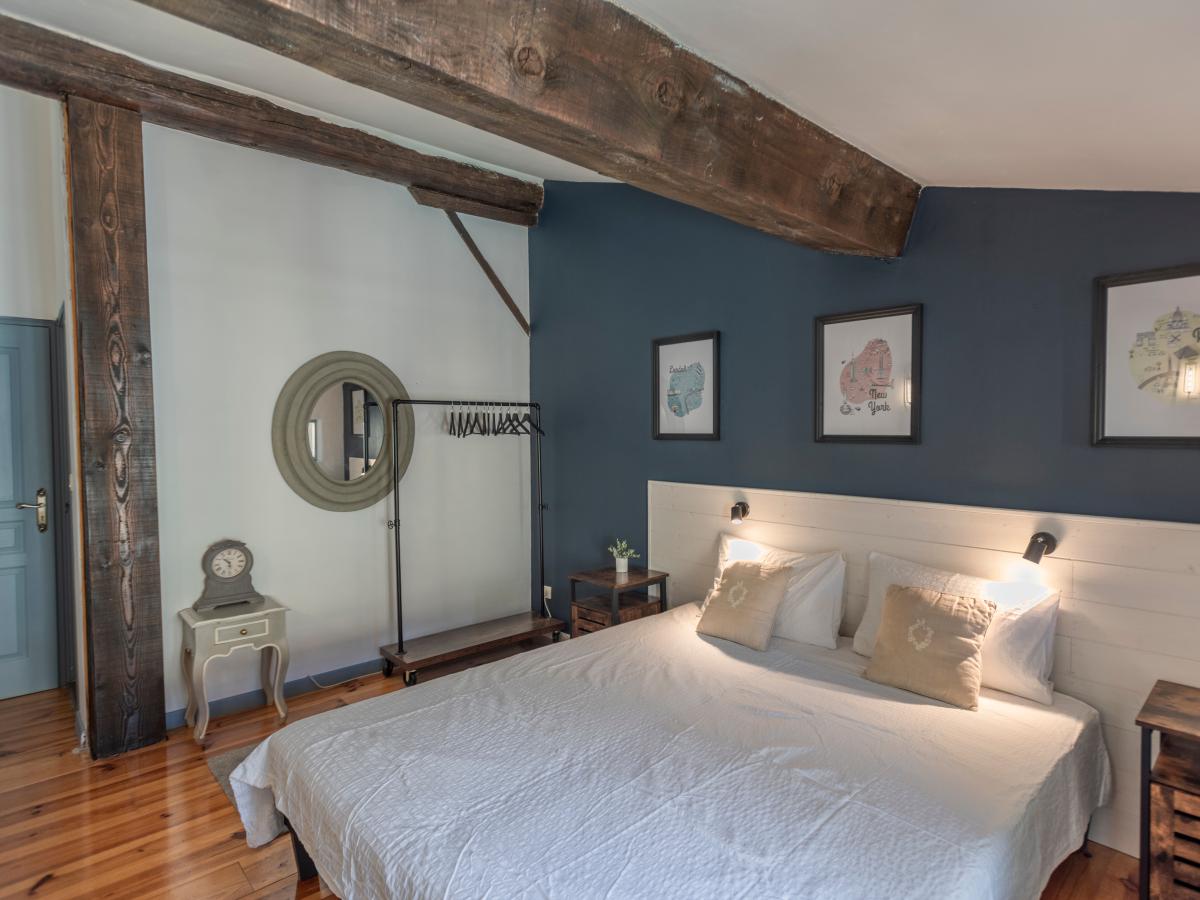 Bed Room