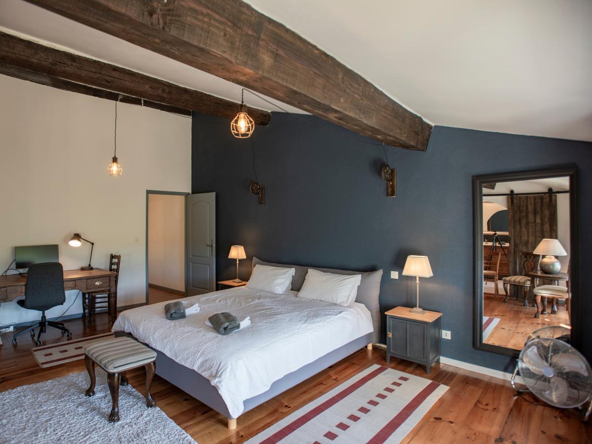 Bed Room