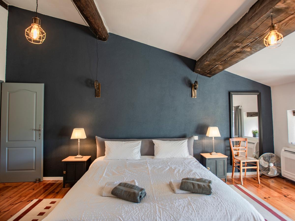 Bed Room