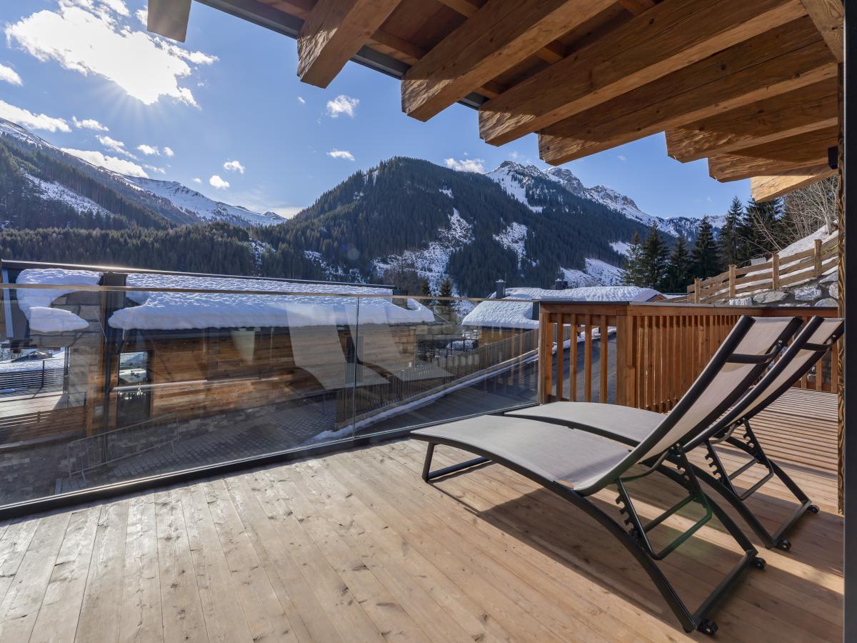 Villa photo 1