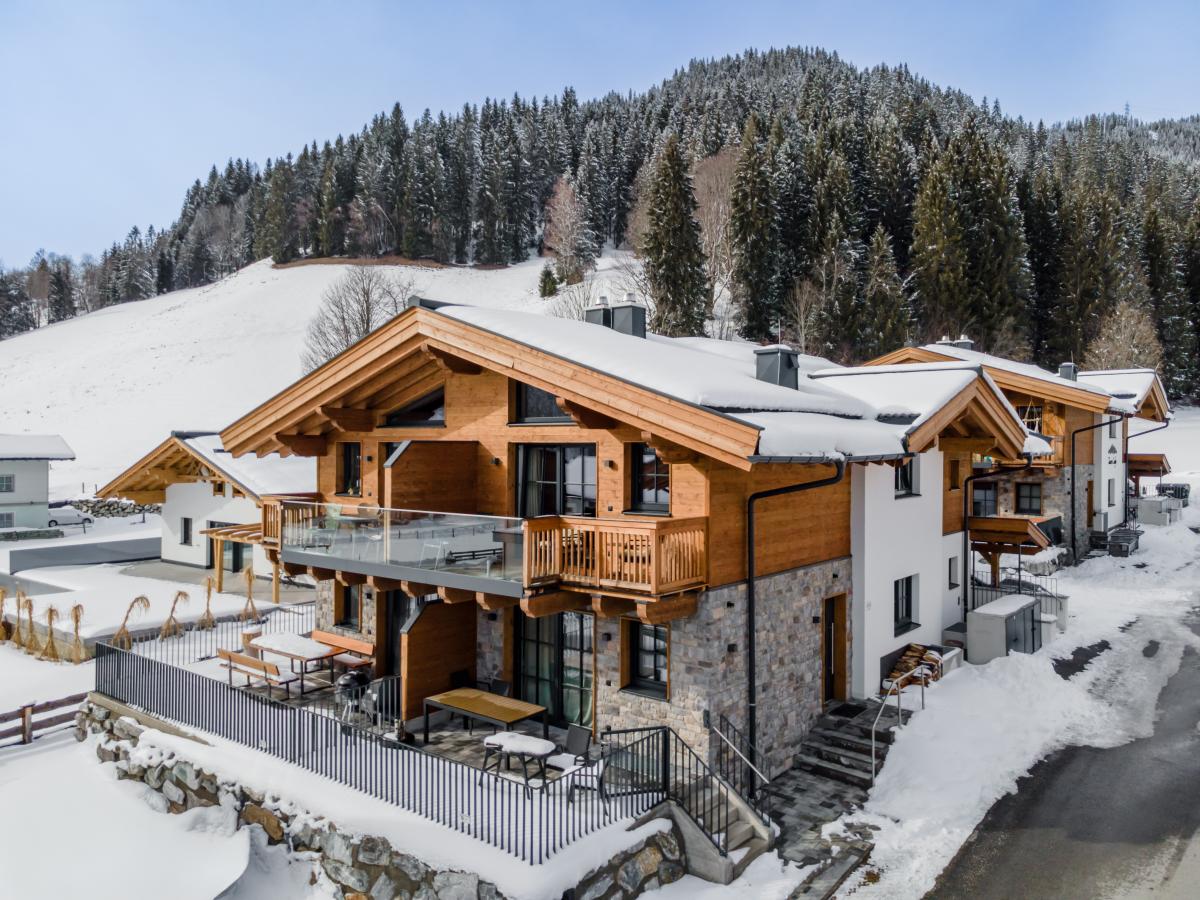 Villa photo 1