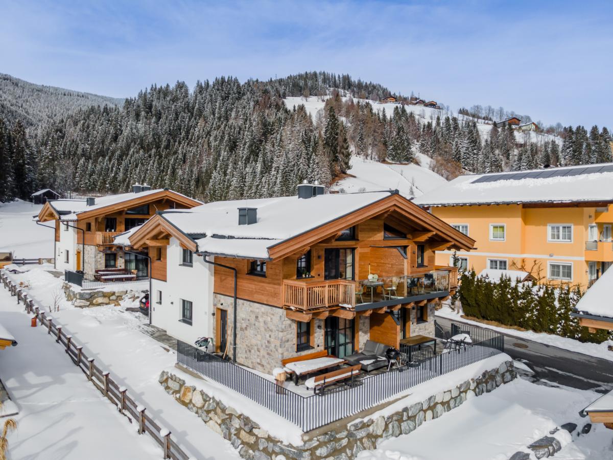 Exterior Winter