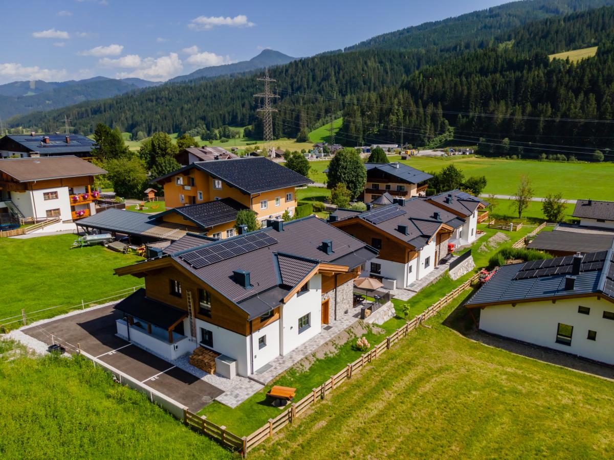 Exterior Summer