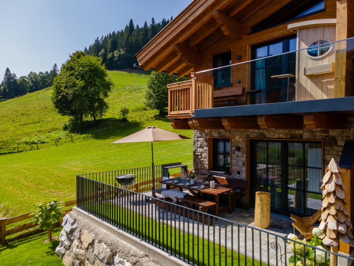 Villa photo 1