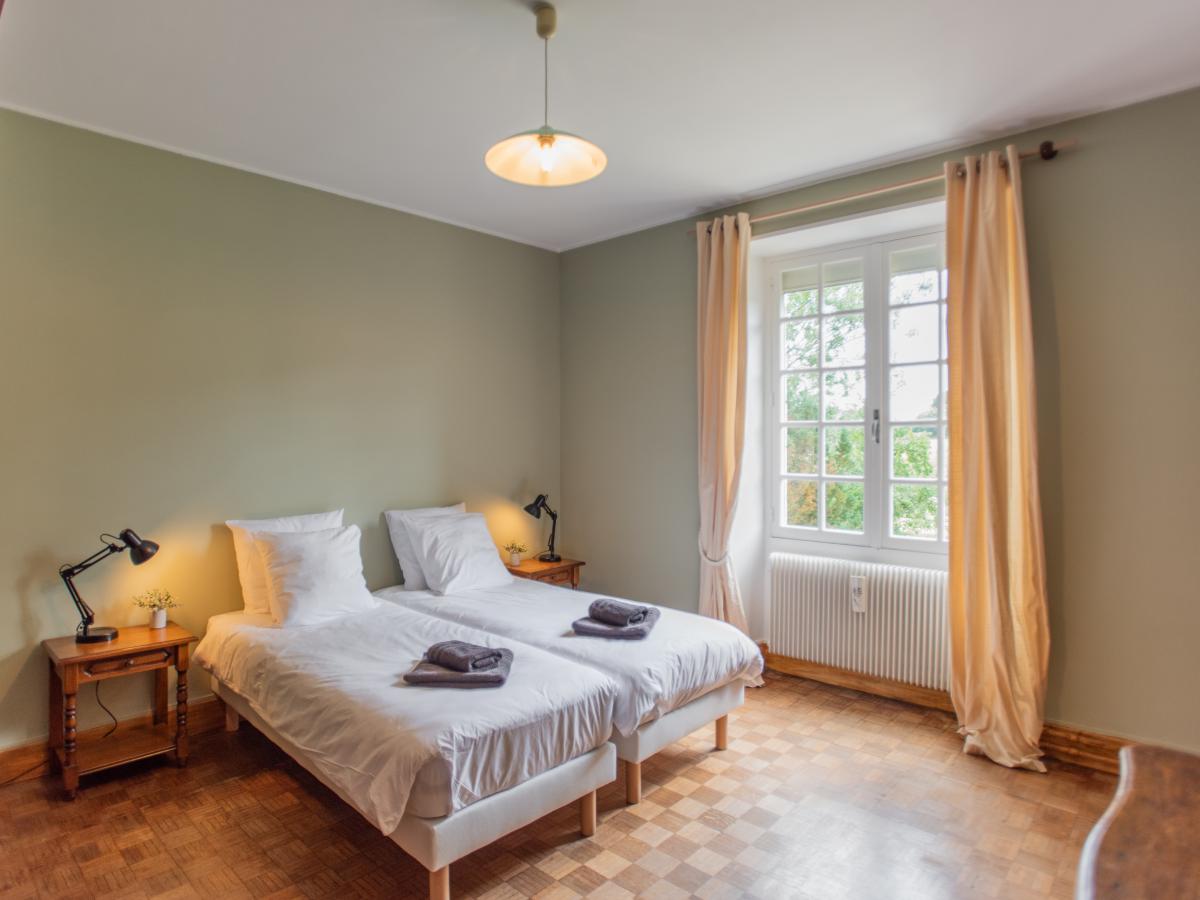 Bed Room