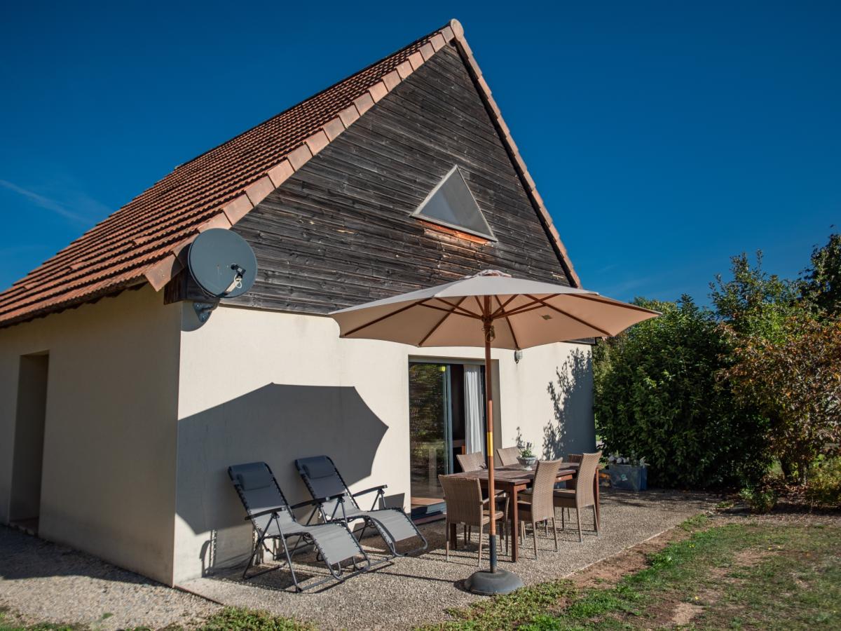 Villa photo 1