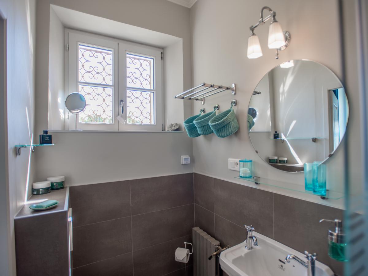 Bath Room