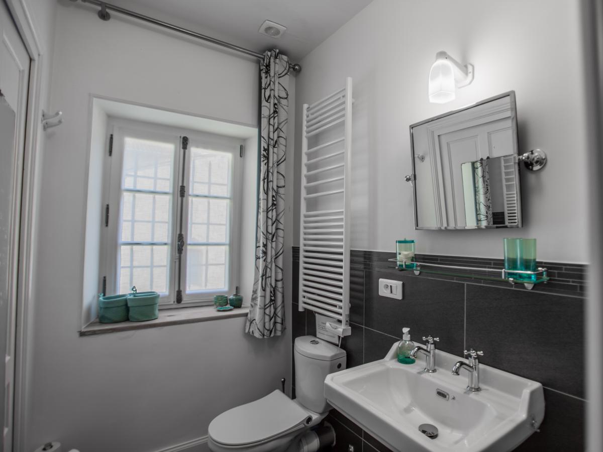 Bath Room