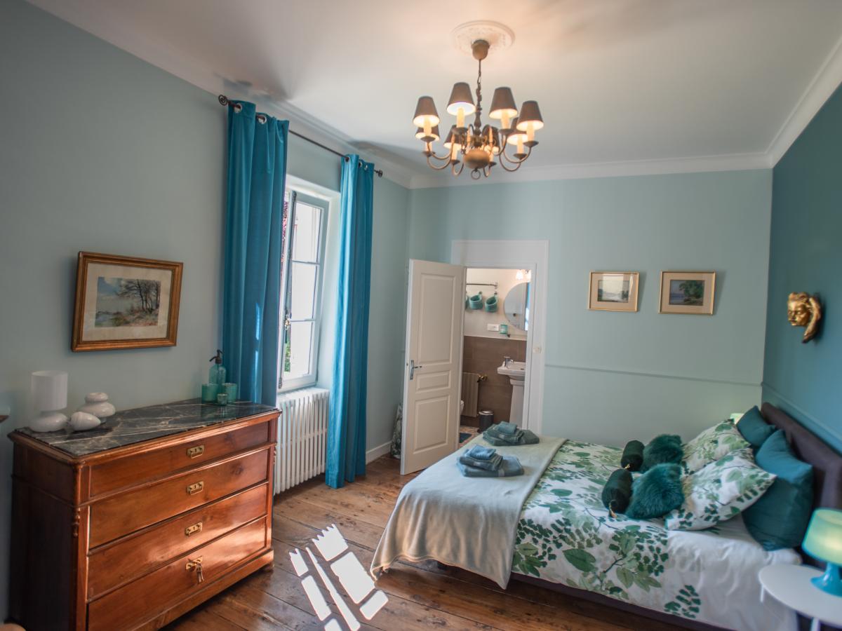 Bed Room