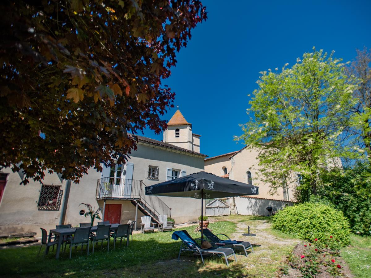Exterior Summer