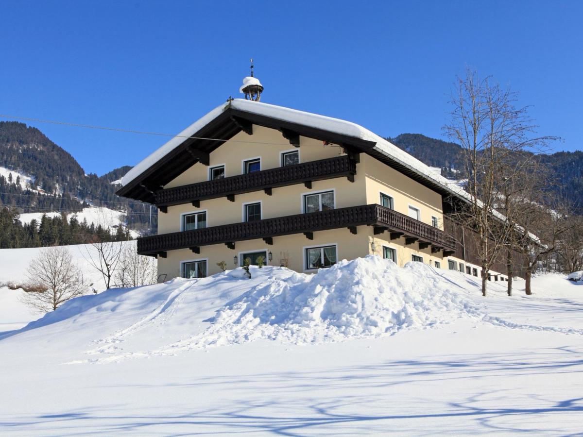 Villa photo 1