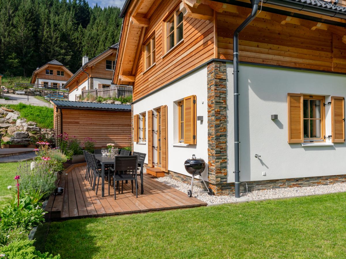 Exterior Summer