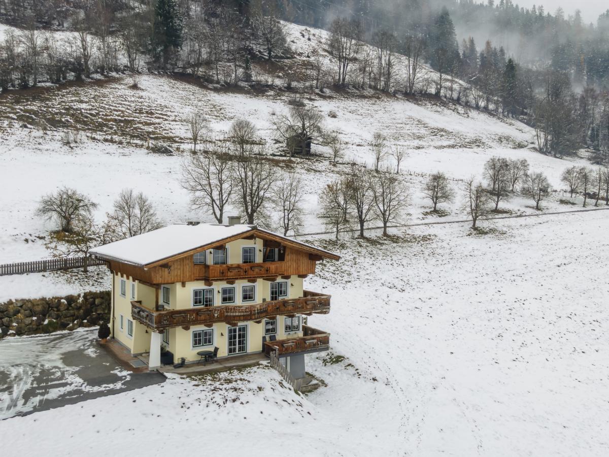 Exterior Winter