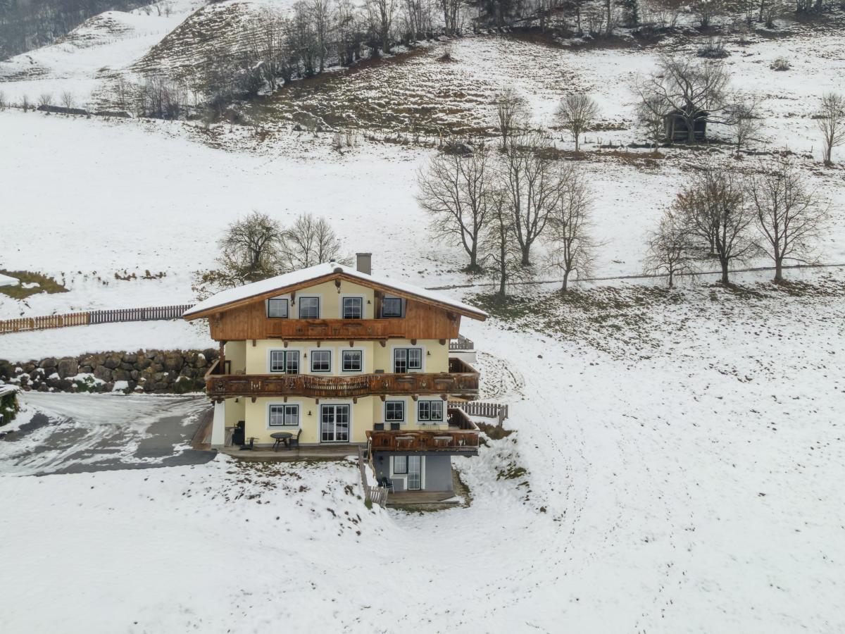 Exterior Winter
