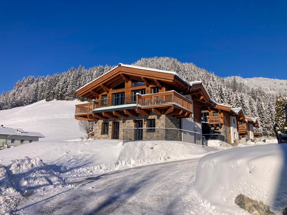 Villa photo 1