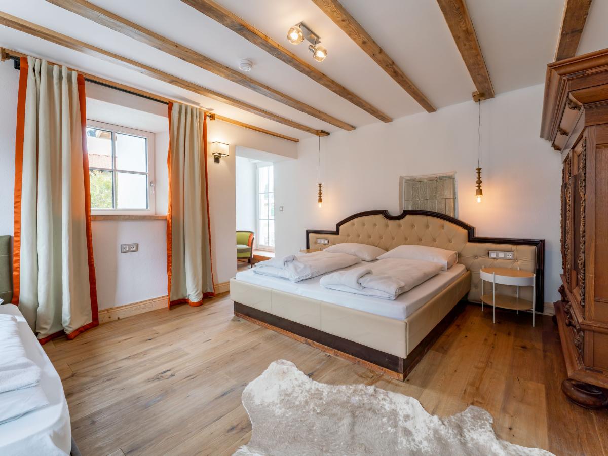 Villa photo 1