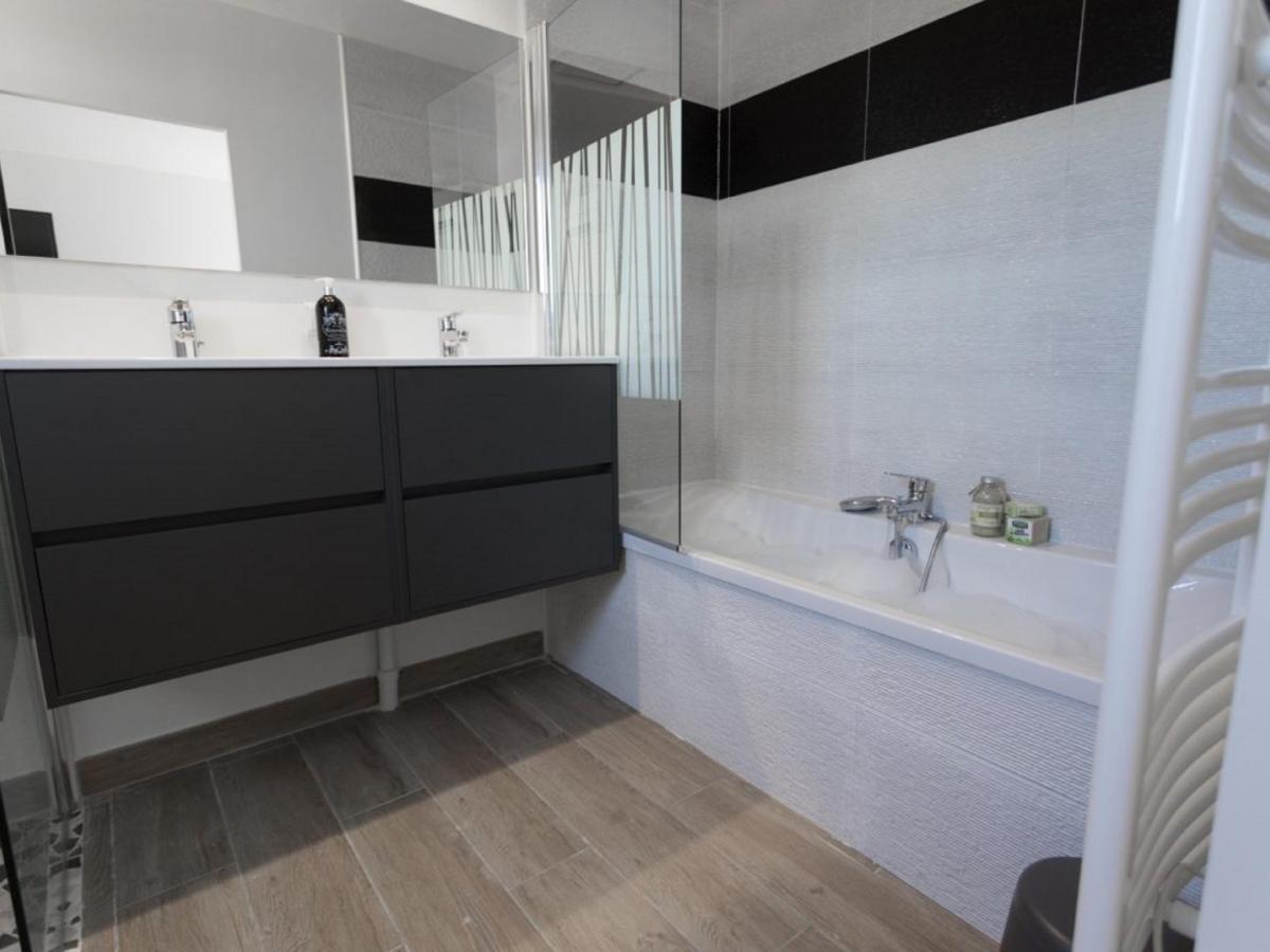 Bath Room